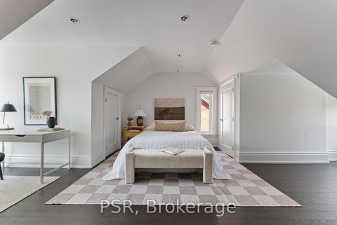 Photo 27 at 126 Dovercourt Road, Bellwoods, Toronto