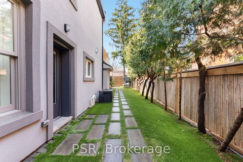 Photo 33 at 126 Dovercourt Road, Bellwoods, Toronto