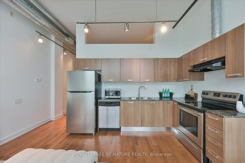 Photo 14 at 618 - 43 Hanna Avenue, Niagara, Toronto