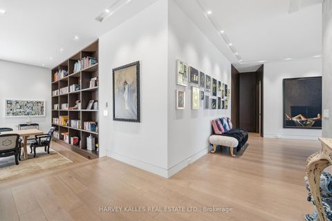 Photo 4 at 43 Hillholm Road, Forest Hill South, Toronto