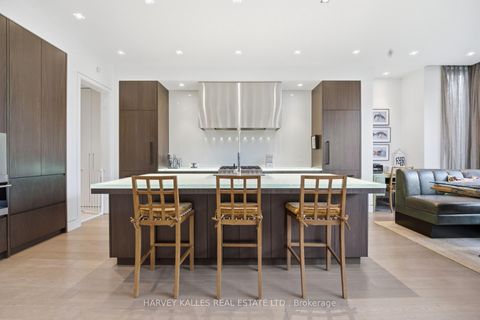 Photo 9 at 43 Hillholm Road, Forest Hill South, Toronto