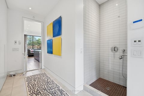 Photo 13 at 43 Hillholm Road, Forest Hill South, Toronto