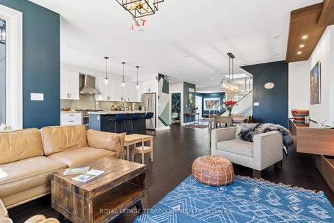 Photo 9 at 83 Humbercrest Boulevard, Lambton Baby Point, Toronto