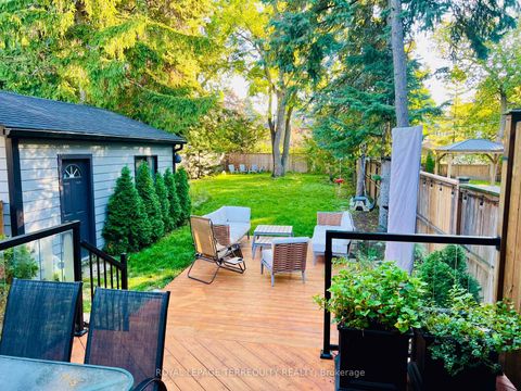 Photo 36 at 83 Humbercrest Boulevard, Lambton Baby Point, Toronto