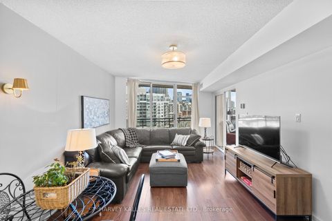 Photo 4 at 803 - 650 Queens Quay W, Niagara, Toronto