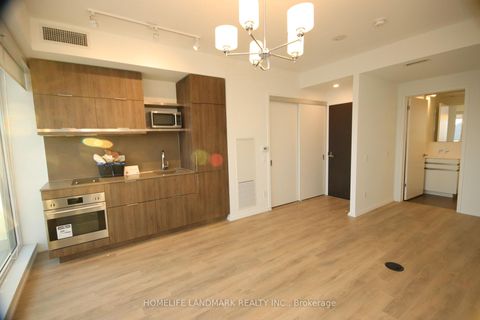 Photo 21 at 5508 - 197 Yonge Street, Yonge Corridor, Toronto