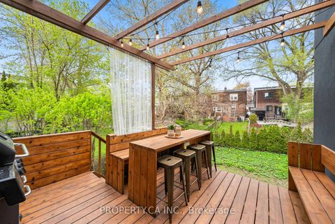 Photo 21 at 9 Maughan Crescent, The Beaches, Toronto