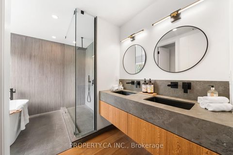 Photo 32 at 9 Maughan Crescent, The Beaches, Toronto