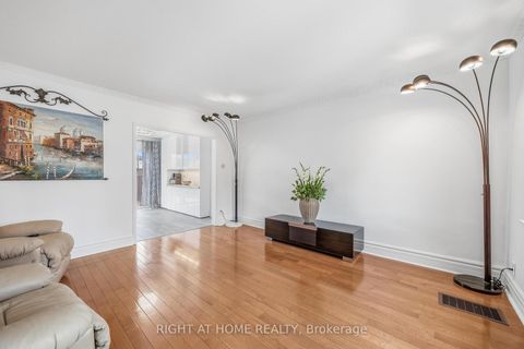 Photo 7 at 35 Dayton Avenue, Queensway, Toronto