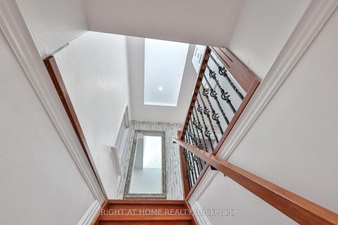 Photo 11 at 35 Dayton Avenue, Queensway, Toronto