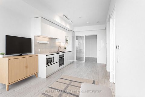 Photo 3 at 4505 - 5 Buttermill Avenue, Vaughan Corporate Centre, Vaughan