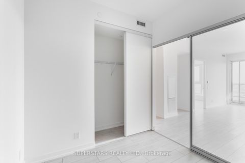 Photo 17 at 4505 - 5 Buttermill Avenue, Vaughan Corporate Centre, Vaughan