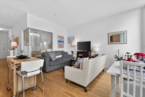Photo 15 at 1804 - 14 York Street, Waterfront Communities C1, Toronto