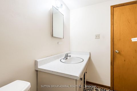 Photo 34 at 92 Redgrave Drive, Richview, Toronto