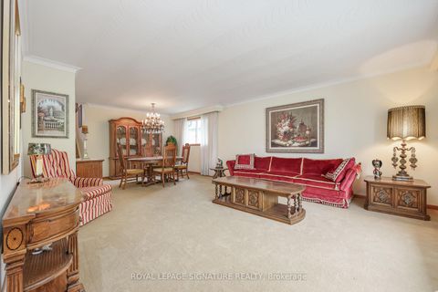 Photo 7 at 14 Logstone Crescent, Morningside, Toronto