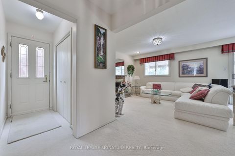 Photo 19 at 14 Logstone Crescent, Morningside, Toronto