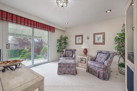 Photo 20 at 14 Logstone Crescent, Morningside, Toronto
