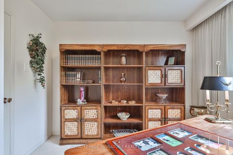 Photo 24 at 14 Logstone Crescent, Morningside, Toronto