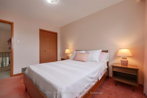 Photo 28 at 14 Logstone Crescent, Morningside, Toronto