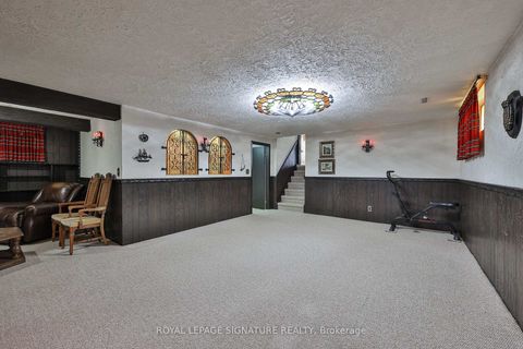 Photo 34 at 14 Logstone Crescent, Morningside, Toronto