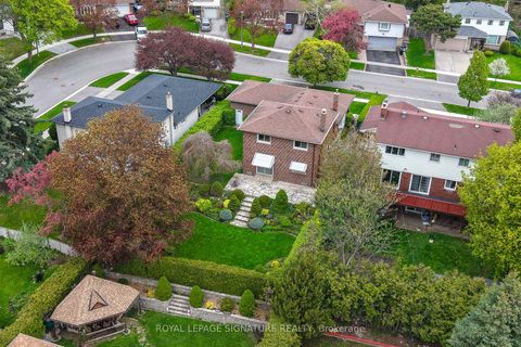 Photo 44 at 14 Logstone Crescent, Morningside, Toronto