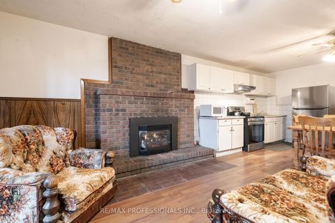 Photo 13 at 1164 Kipling Avenue, City Centre West, Toronto