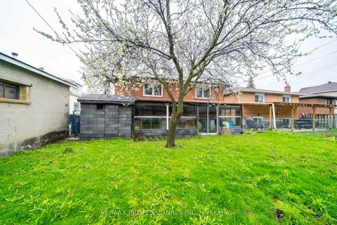 Photo 18 at 1164 Kipling Avenue, City Centre West, Toronto