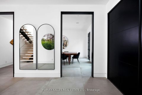 Photo 3 at 5 Dewbourne Avenue, Forest Hill South, Toronto