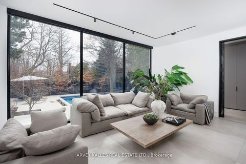 Photo 20 at 5 Dewbourne Avenue, Forest Hill South, Toronto