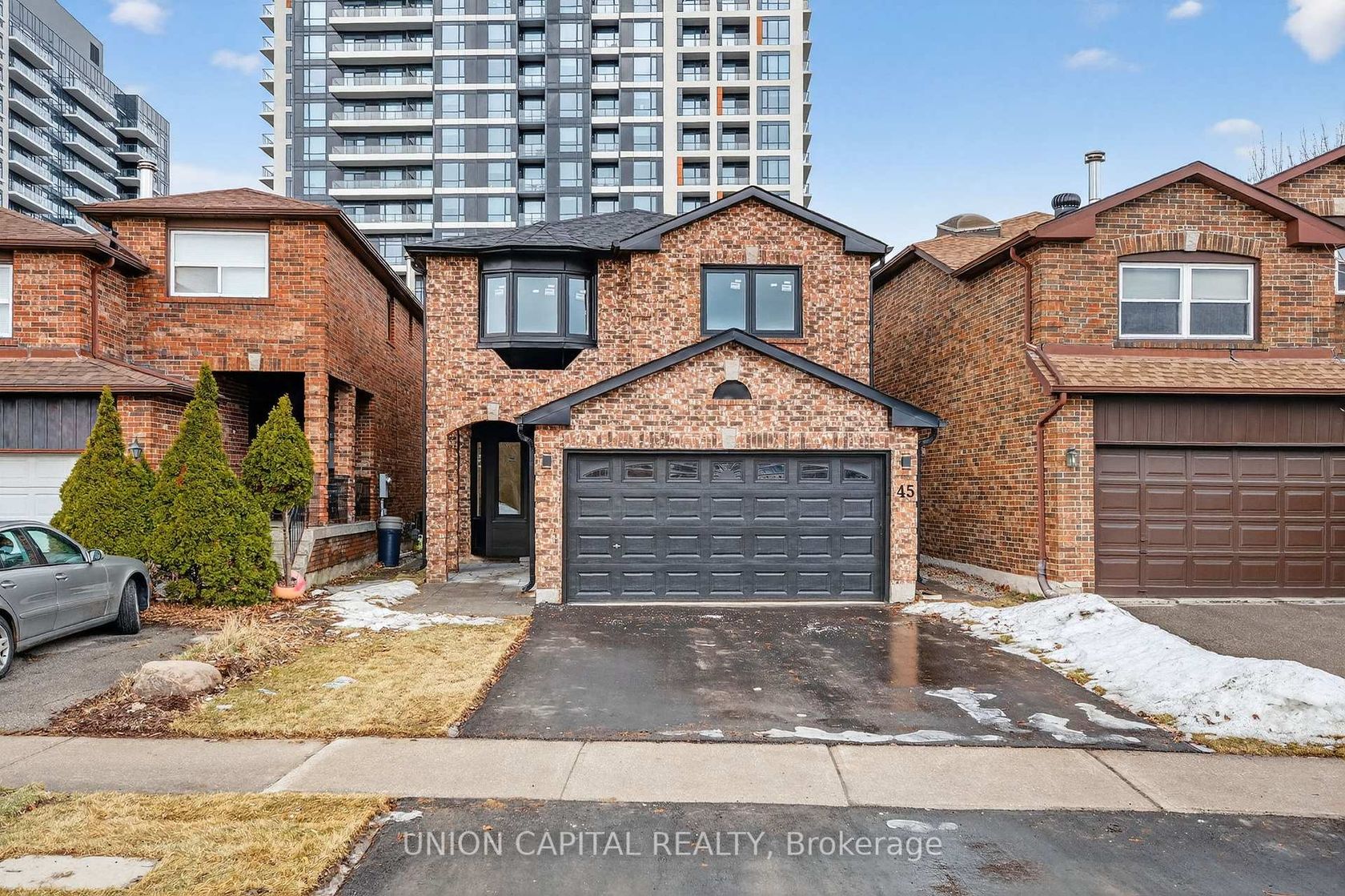45 Chilmar Crescent, Uplands, Vaughan photo 3