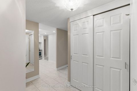 Photo 2 at 719 - 10 Dean Park Road, Rouge E11, Toronto