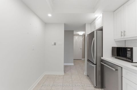 Photo 5 at 719 - 10 Dean Park Road, Rouge E11, Toronto