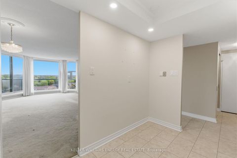 Photo 6 at 719 - 10 Dean Park Road, Rouge E11, Toronto
