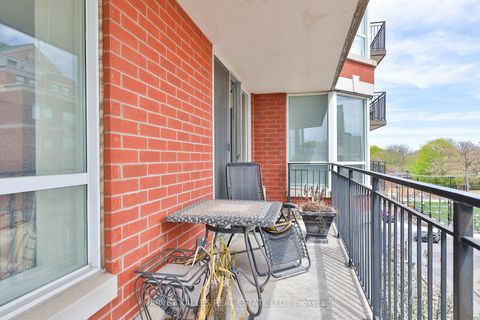 Photo 18 at 612 - 300 Balliol Street, Mount Pleasant West, Toronto