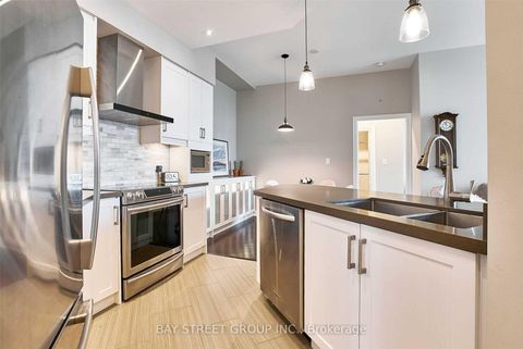 Photo 13 at 1506 - 10 Bloorview Place, Don Valley Village, Toronto