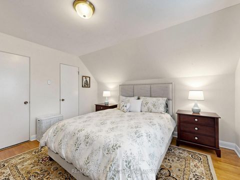 Photo 12 at 177 Elmhurst Drive, Kipling, Toronto