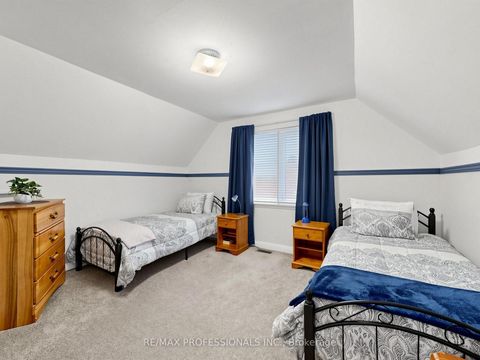 Photo 14 at 177 Elmhurst Drive, Kipling, Toronto