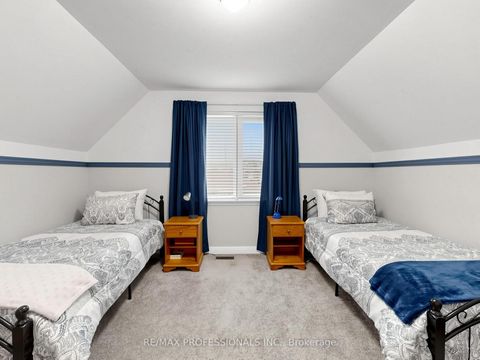 Photo 15 at 177 Elmhurst Drive, Kipling, Toronto