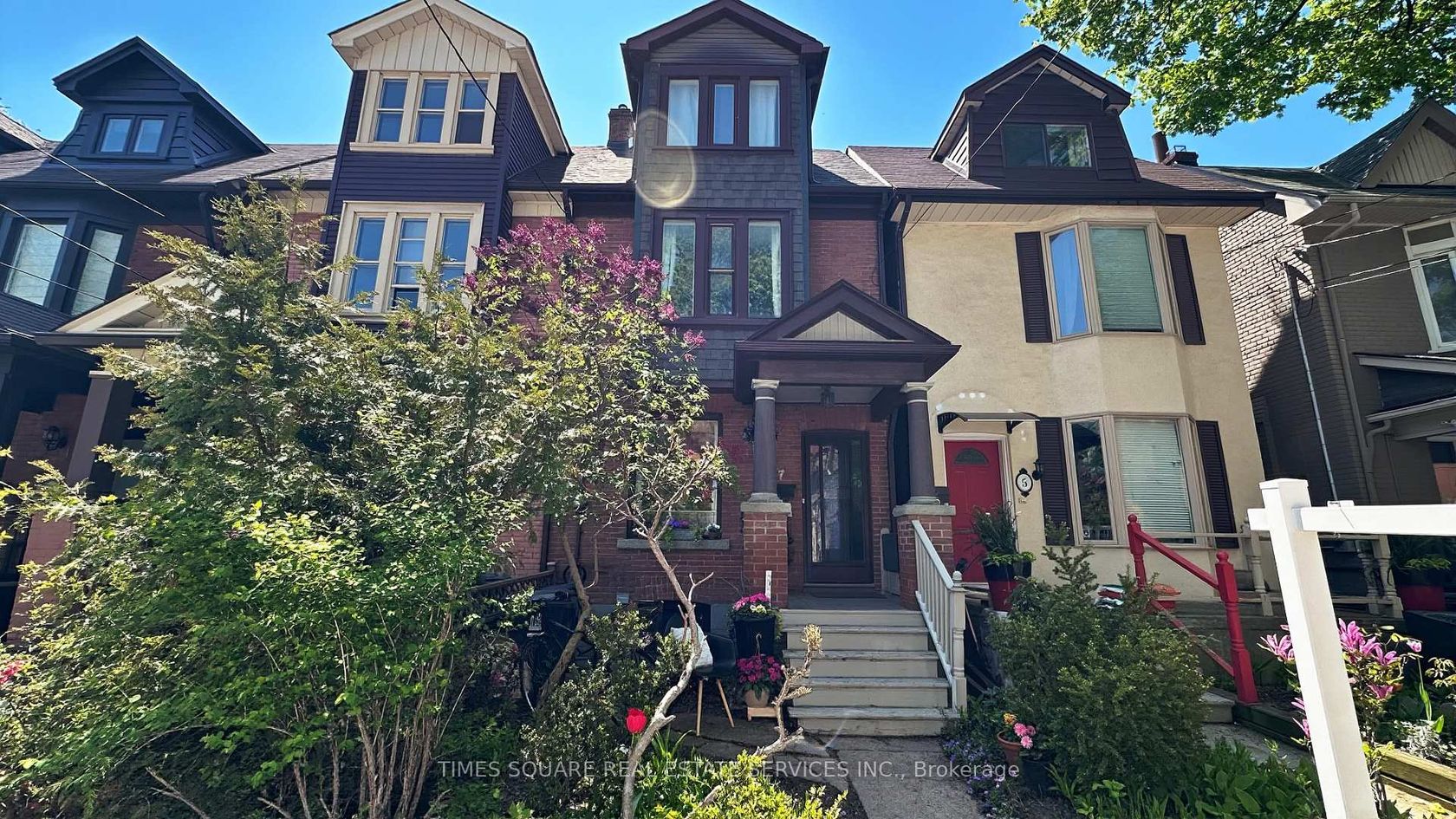 7 Badgerow Avenue, South Riverdale, Toronto 