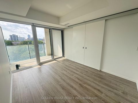 Photo 20 at 735 - 8 Hillsdale Avenue E, Mount Pleasant West, Toronto