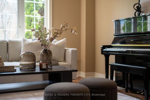 Photo 8 at 342 Sunset Ridge, Sonoma Heights, Vaughan