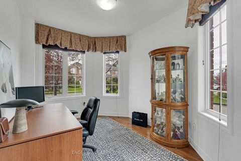 Photo 9 at 342 Sunset Ridge, Sonoma Heights, Vaughan