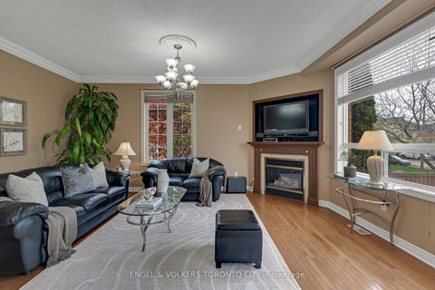 Photo 12 at 342 Sunset Ridge, Sonoma Heights, Vaughan
