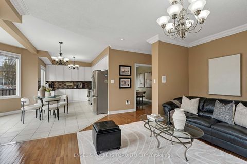 Photo 15 at 342 Sunset Ridge, Sonoma Heights, Vaughan