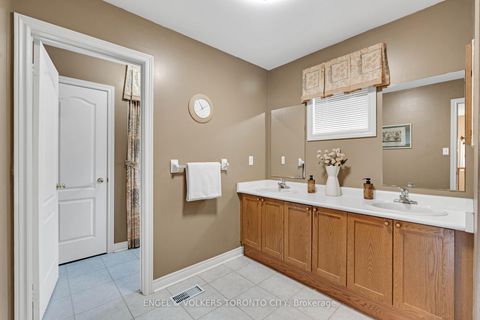 Photo 34 at 342 Sunset Ridge, Sonoma Heights, Vaughan