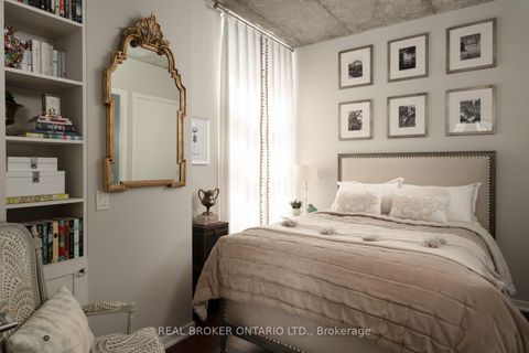 Photo 9 at 803 - 23 Brant Street, Waterfront Communities C1, Toronto