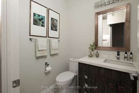 Photo 15 at 803 - 23 Brant Street, Waterfront Communities C1, Toronto