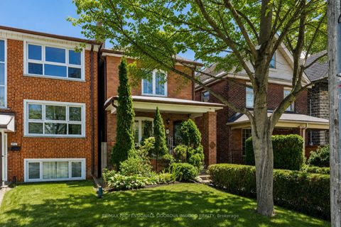 Photo 1 at 11 Winfield Avenue, Bloor West Village, Toronto