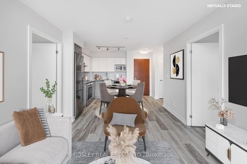 Photo 10 at 723 - 120 Varna Drive, Lawrence, Toronto