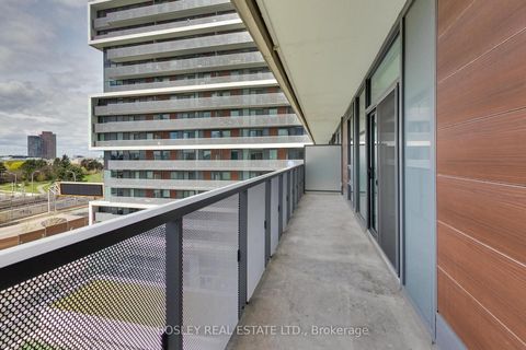 Photo 21 at 723 - 120 Varna Drive, Lawrence, Toronto